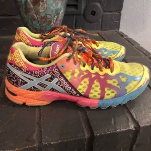 ASICS gel noosa neon sneakers